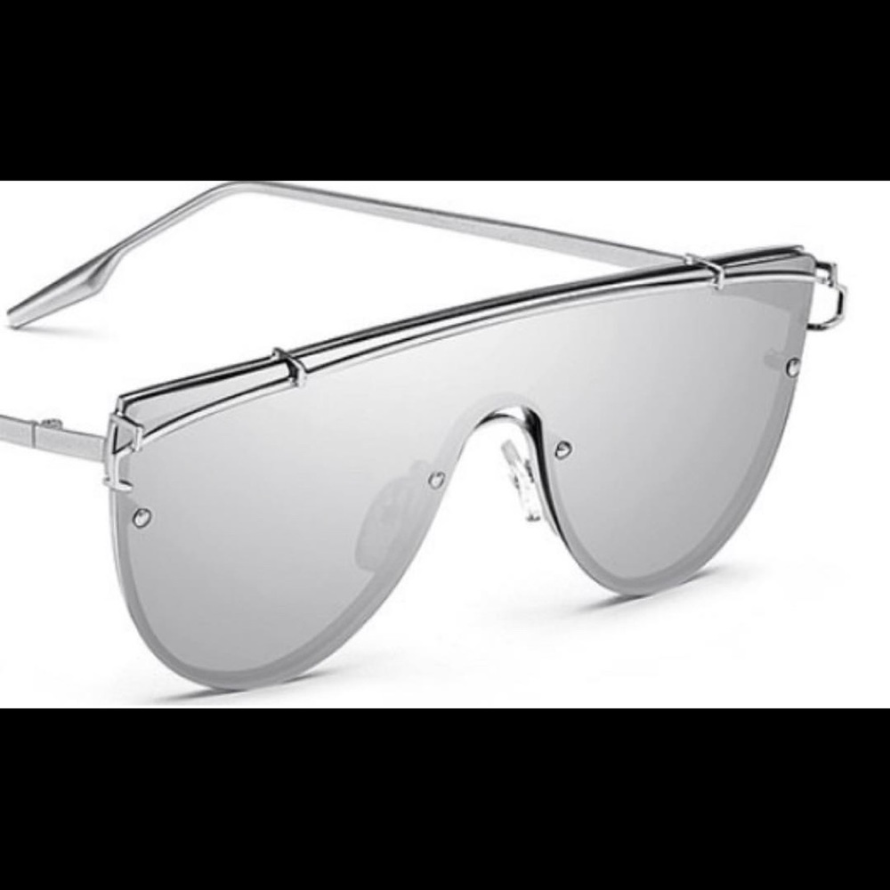 Unisex Sunglass Design